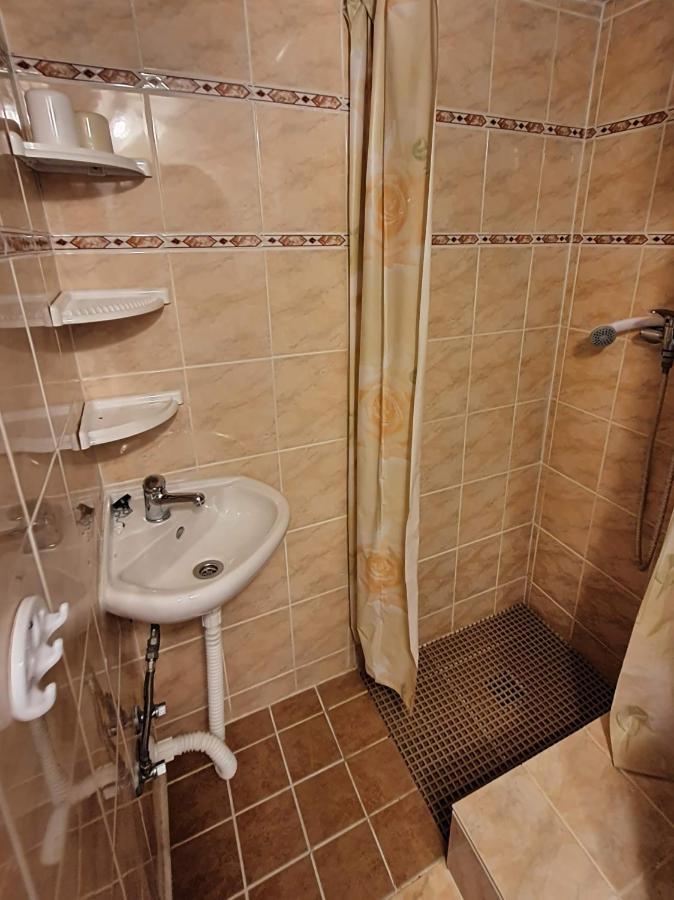 Penzion Pod Mustky Hotel Harrachov Bagian luar foto